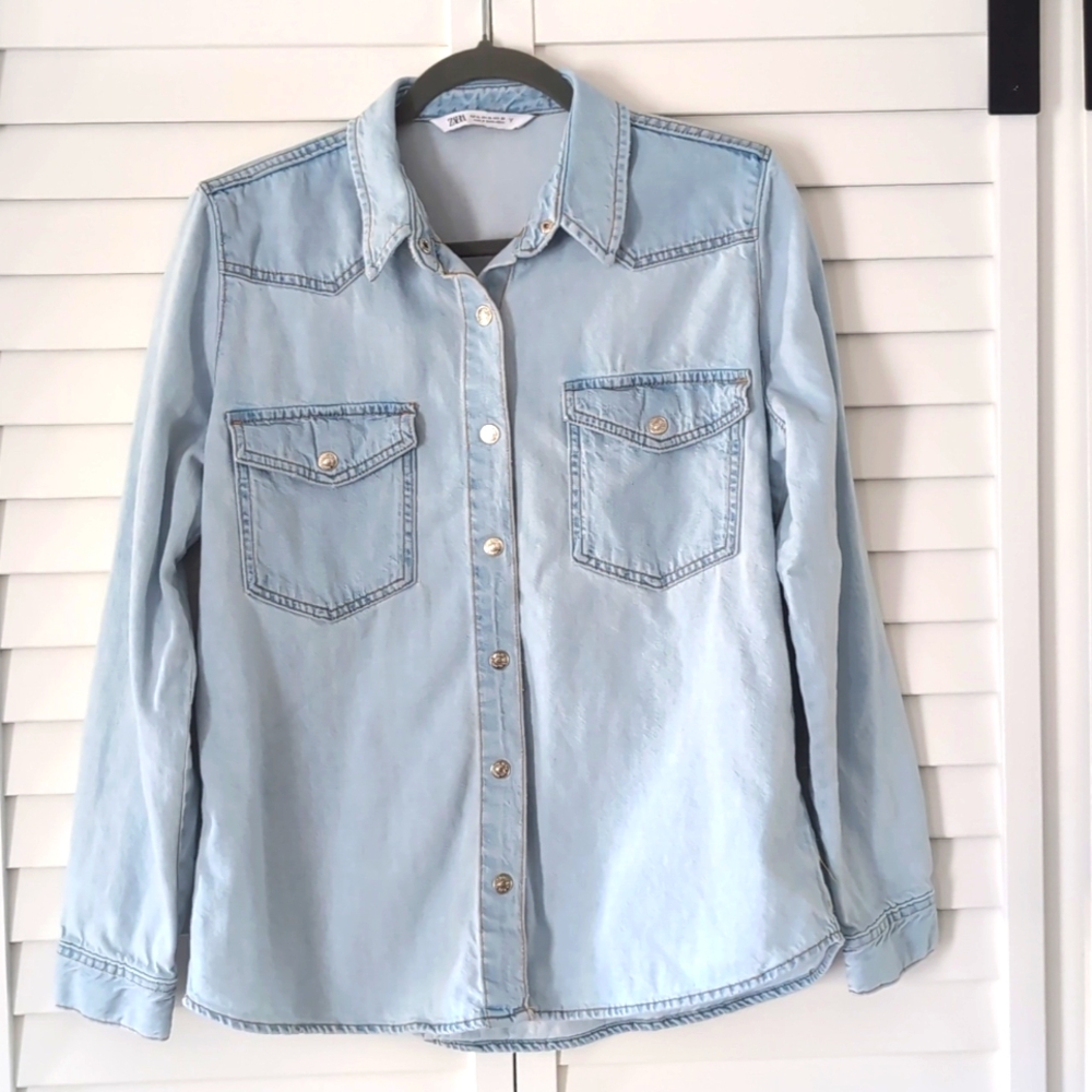 Zara Denim Shirt, Size XL, Snap Front